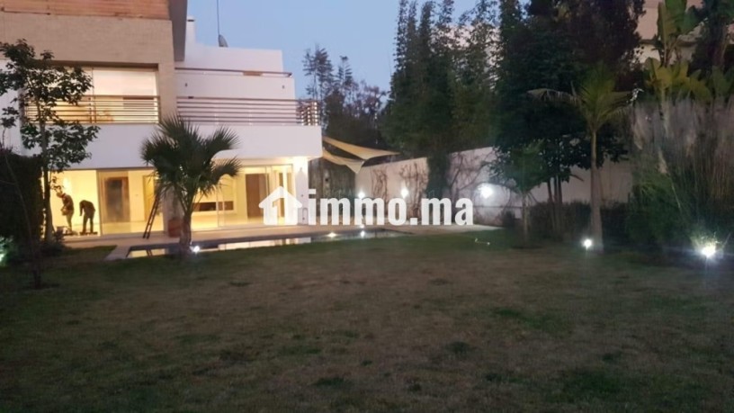 villa-front-golf-jumelee-meuble-a-la-location-cgi-big-2