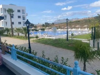 Appartement à louer à M'Diq. 2 chambres. Places de parking et beau jardin - Appartement à louer - Autre