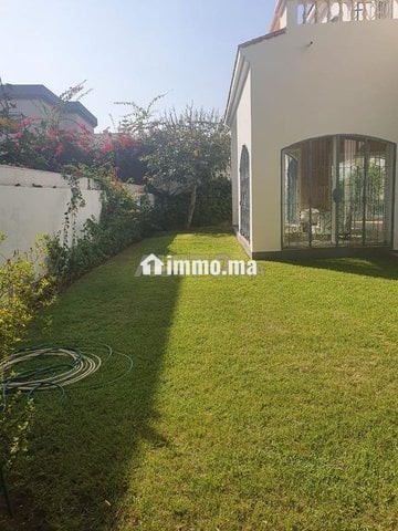 À Louer magnifique villa à Layamon - Location Immobilier - Casablanca - photo 2