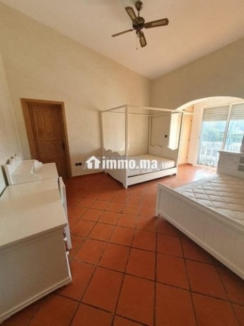 a-louer-magnifique-villa-a-layamon-big-11