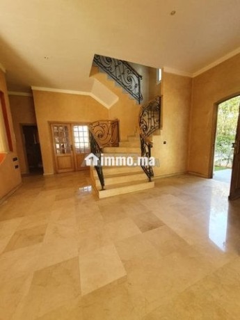 a-louer-magnifique-villa-a-layamon-big-15