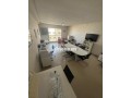 plateau-bureau-a-louer-vide-50-m2-quartier-du-parc-small-0