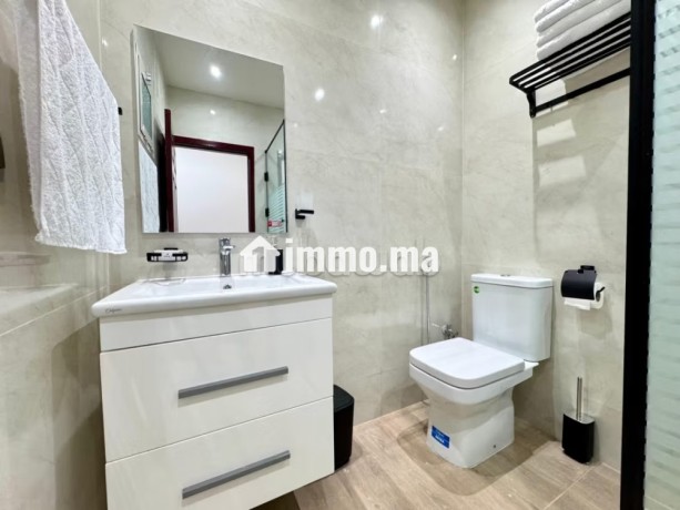 2br-pres-de-la-gare-tgv-big-14