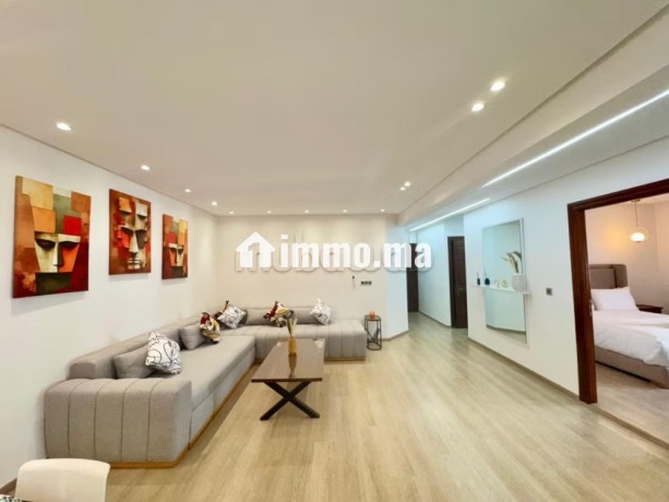 2br-pres-de-la-gare-tgv-big-19