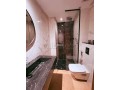 louez-cet-appartement-a-hermitage-1-chambre-meuble-small-11