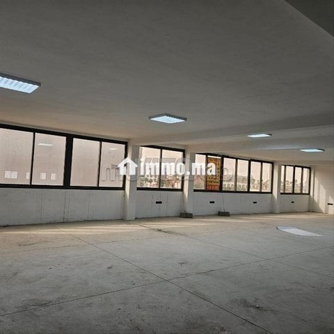 LOCAL DÉPÔT À VENDRE À AIN SBAA 3000M - Vente Immobilier - Casablanca - photo 3
