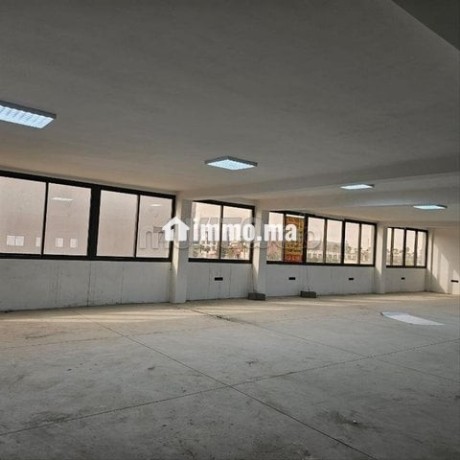 local-depot-a-vendre-a-ain-sbaa-3000m-big-2