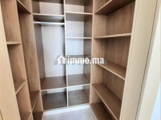 C.F.C LOCATION D’UN BEL APPARTEMENT SANS VIS-À-VIS - Appartement à louer - Casablanca