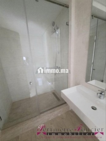 cfc-location-dun-bel-appartement-sans-vis-a-vis-big-8