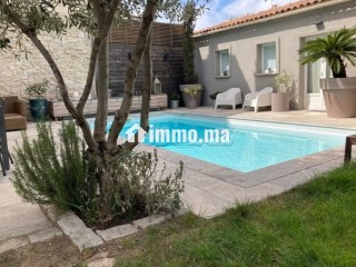 location-villa-de-haut-standing-a-cil-avec-piscine