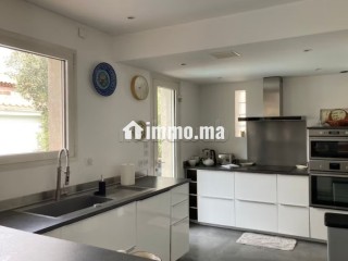 Location villa de haut standing à CIL avec piscine - Villa à louer - Casablanca