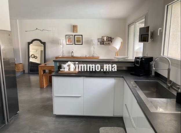 location-villa-de-haut-standing-a-cil-avec-piscine-big-9